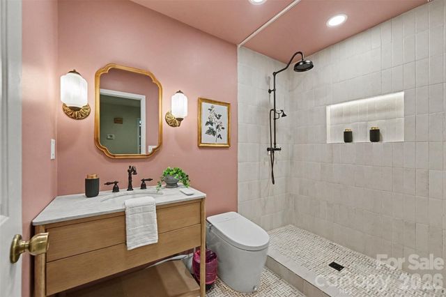 4242 Garvin Drive, Charlotte, NC 28269