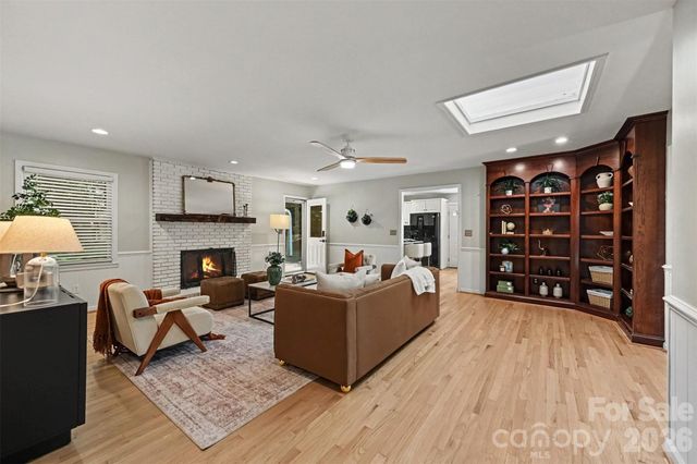 4242 Garvin Drive, Charlotte, NC 28269