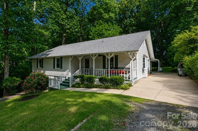 4242 Garvin Drive, Charlotte, NC 28269