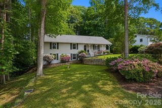 4242 Garvin Drive, Charlotte, NC 28269