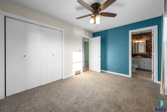 2708 E Bragstad Dr Drive, Sioux Falls, SD 57103