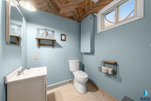 2708 E Bragstad Dr Drive, Sioux Falls, SD 57103