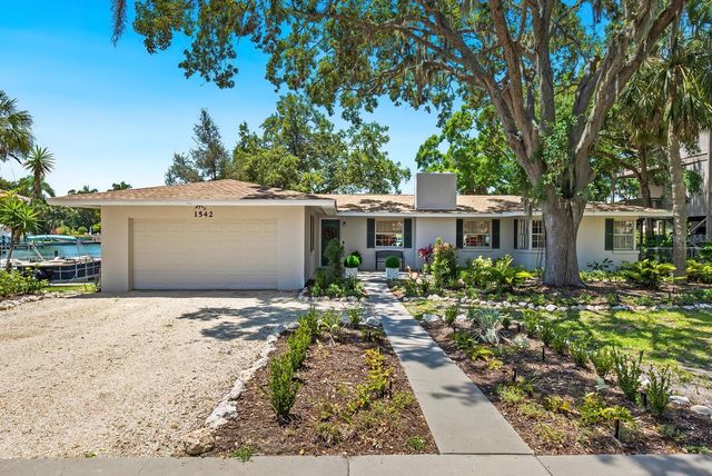1542 GULFVIEW DRIVE, Sarasota, FL 34236