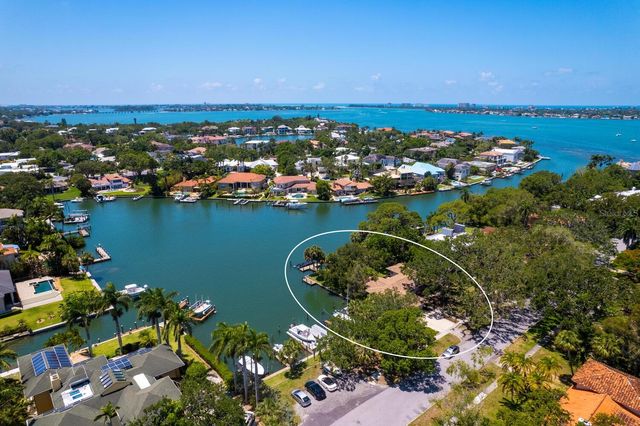 1542 GULFVIEW DRIVE, Sarasota, FL 34236