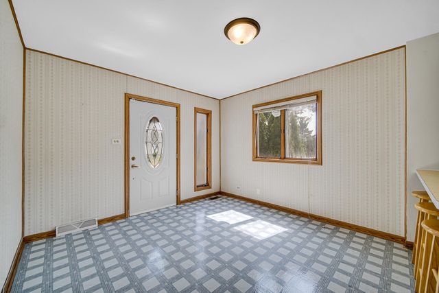 7126 Montana Avenue, Hammond, IN 46323