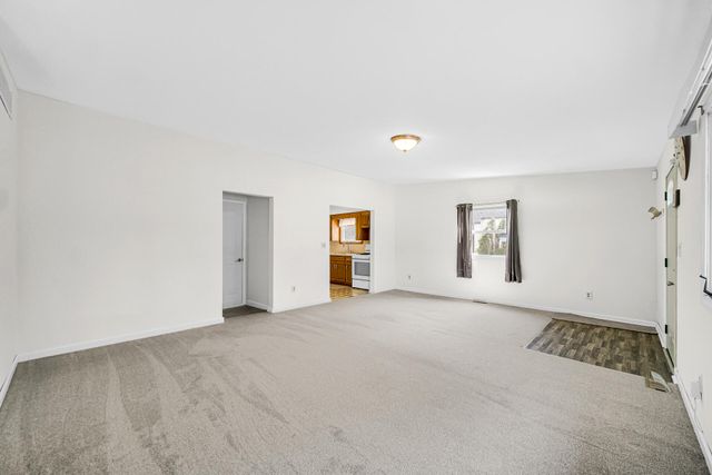 7126 Montana Avenue, Hammond, IN 46323