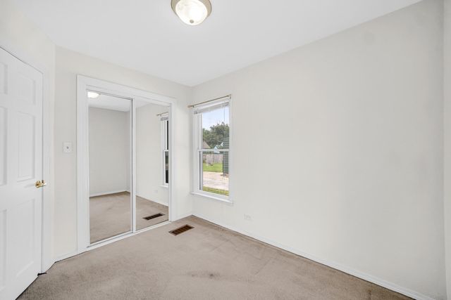 7126 Montana Avenue, Hammond, IN 46323