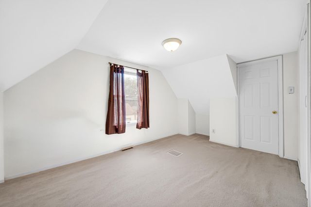 7126 Montana Avenue, Hammond, IN 46323