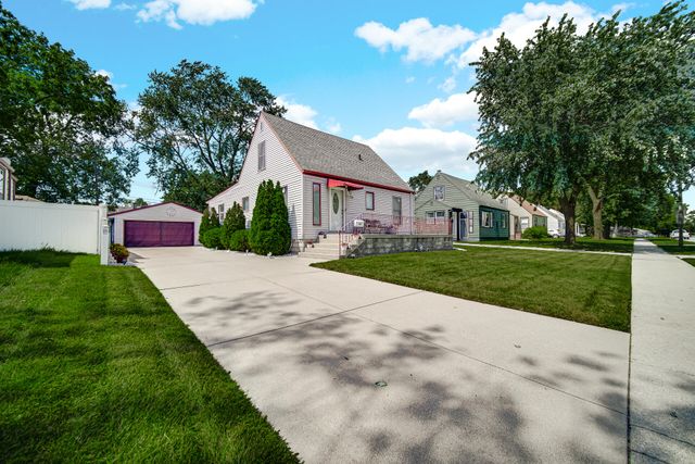 7126 Montana Avenue, Hammond, IN 46323