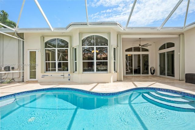 15973 SW 4th Street, Pembroke Pines, FL 33027