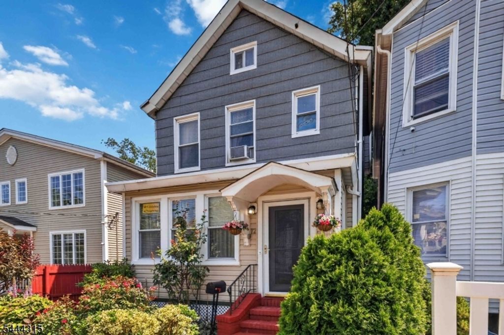 12 Maple St, Garfield City, NJ 07026 — exterior