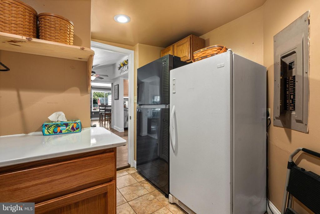 Image 51 of property listing at 2407 HOOPERS ISLAND RD, Fishing Creek, MD 21634