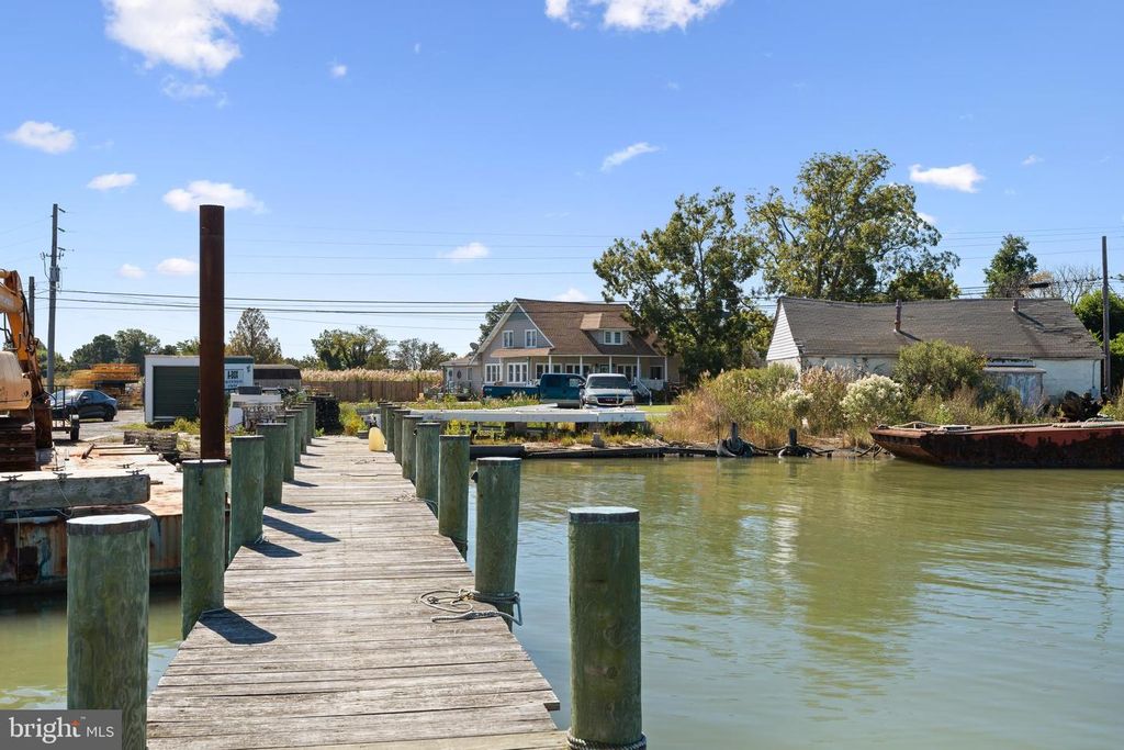 Image 55 of property listing at 2407 HOOPERS ISLAND RD, Fishing Creek, MD 21634