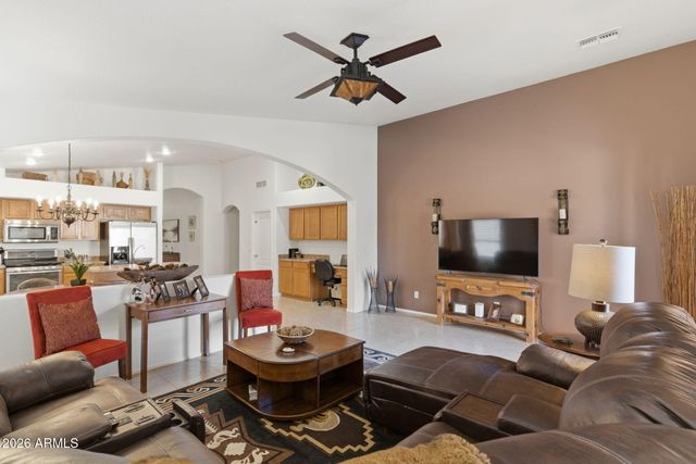 344 E CHICORY Place, San Tan Valley, AZ 85143