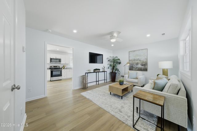 317 Westchester Road, Wilmington, NC 28409