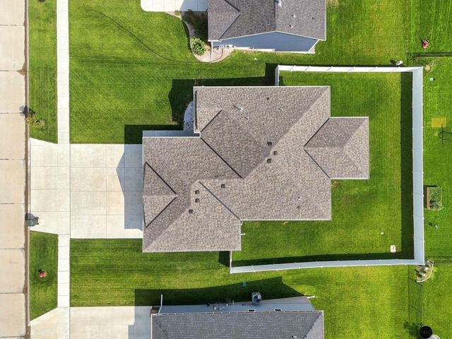 7322 N 49th Street, Lincoln, NE 68504