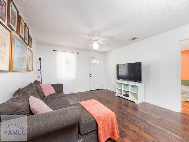 153 Winter Chase Lane, Brunswick, GA 31520