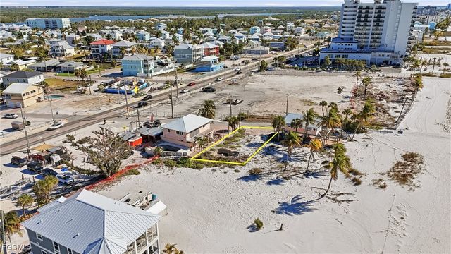 67 Miramar ST, Fort Myers Beach, FL 33931