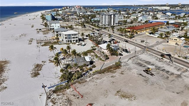 67 Miramar ST, Fort Myers Beach, FL 33931