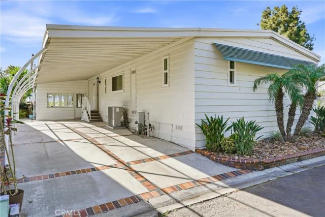 24001 Muirlands 64, Lake Forest, CA 92630