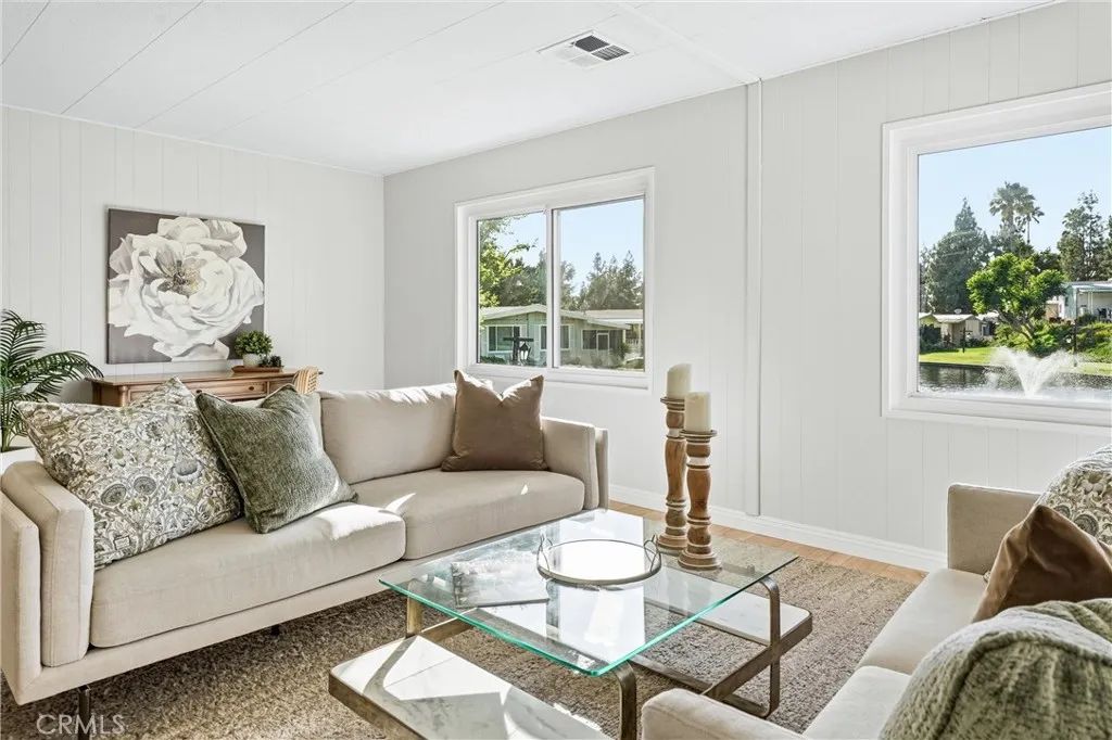 24001 Muirlands 64, Lake Forest, CA 92630