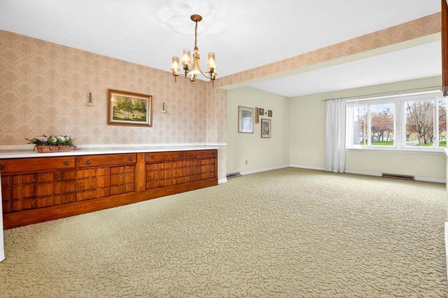 1039 E GLENDALE AVENUE, Appleton, WI 54911