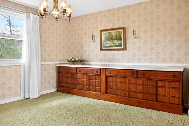 1039 E GLENDALE AVENUE, Appleton, WI 54911