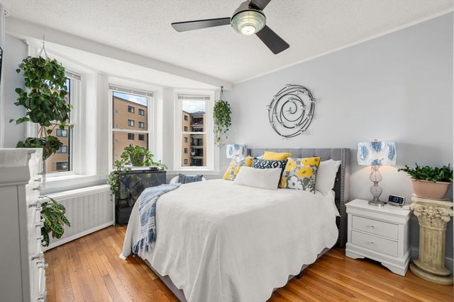 285 Lynn Shore Dr 402, Lynn, MA 01902