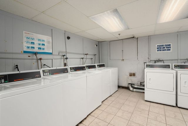 285 Lynn Shore Dr 402, Lynn, MA 01902