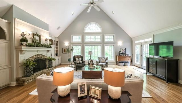 99 Oakland Court, Tallapoosa, GA 30176