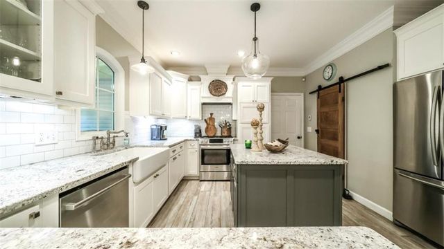 99 Oakland Court, Tallapoosa, GA 30176
