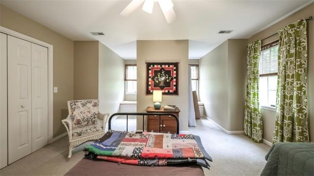 99 Oakland Court, Tallapoosa, GA 30176