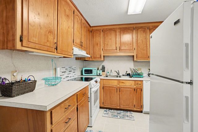 2607 Sand Dunes Dr Apt 12, Myrtle Beach, SC 29577