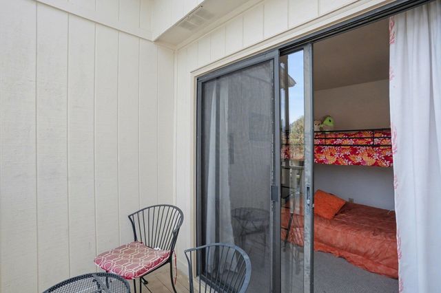 2607 Sand Dunes Dr Apt 12, Myrtle Beach, SC 29577