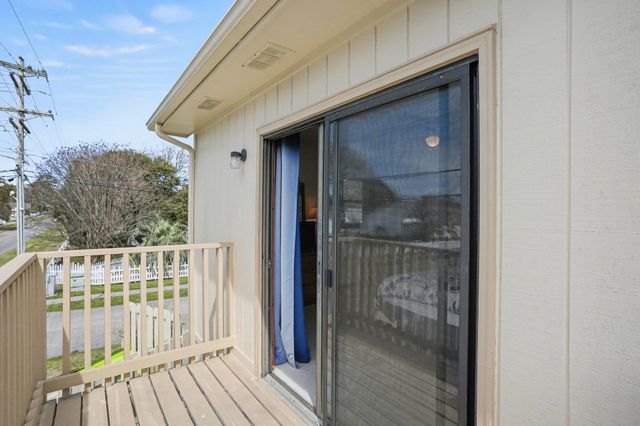 2607 Sand Dunes Dr Apt 12, Myrtle Beach, SC 29577