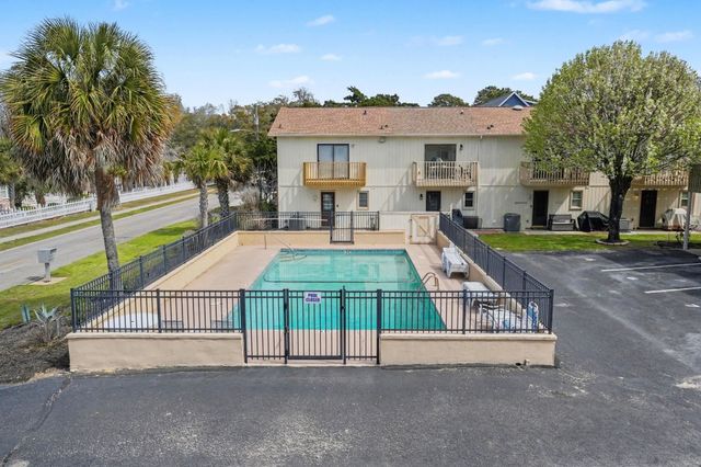 2607 Sand Dunes Dr Apt 12, Myrtle Beach, SC 29577