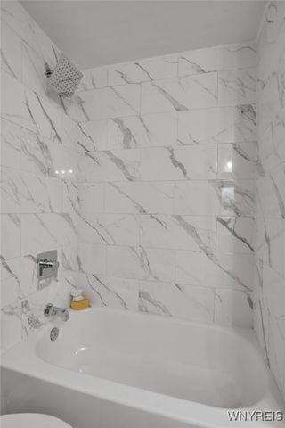 42 Hennepin Street, Buffalo, NY 14206