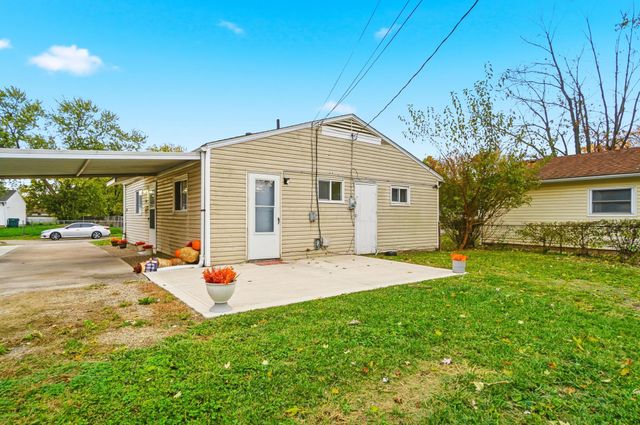 1382 Southfield Drive S, Columbus, OH 43207