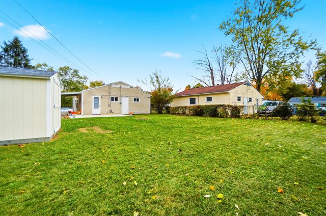 1382 Southfield Drive S, Columbus, OH 43207