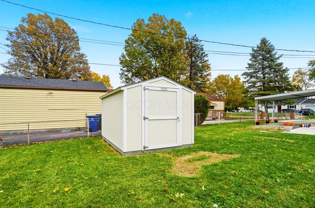 1382 Southfield Drive S, Columbus, OH 43207