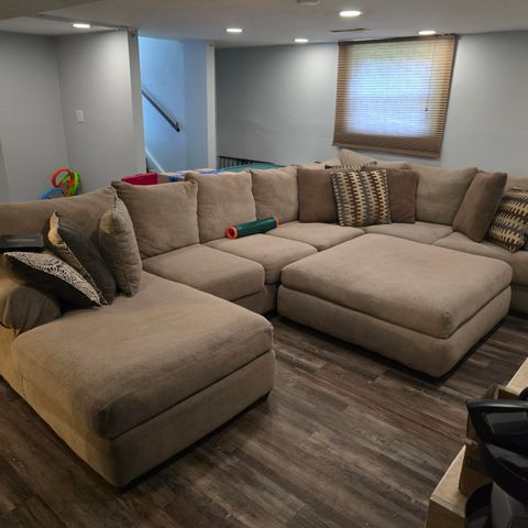 7940 Wilson Court, Merrillville, IN 46410