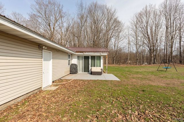 852 County Route 11, West Monroe, NY 13167