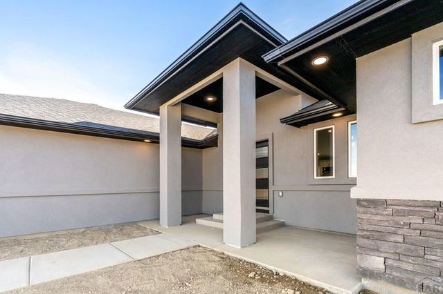 1488 E Laramie Ave, Pueblo West, CO 81007