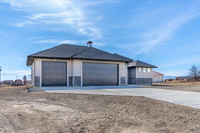 1488 E Laramie Ave, Pueblo West, CO 81007