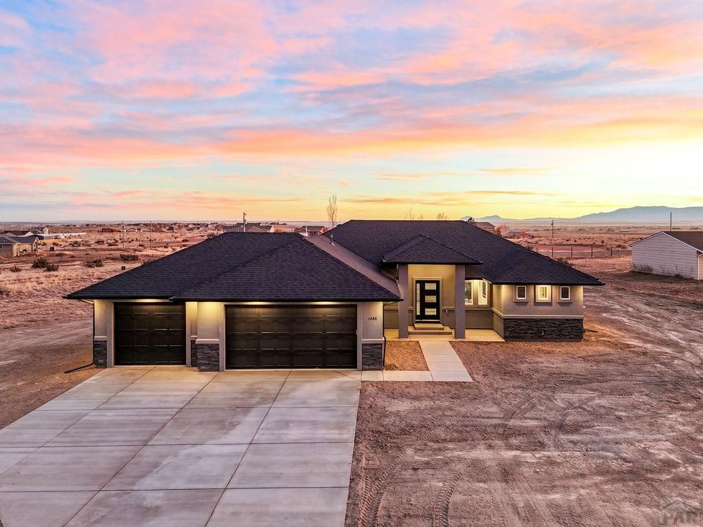 1488 E Laramie Ave, Pueblo West, CO 81007