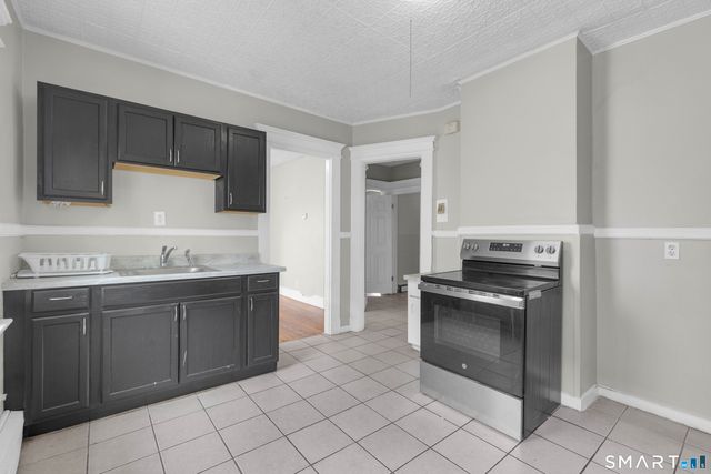 46 Plaza Avenue, Waterbury, CT 06710