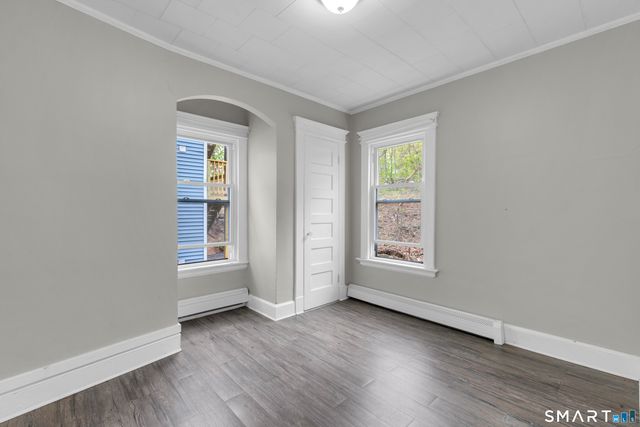 46 Plaza Avenue, Waterbury, CT 06710