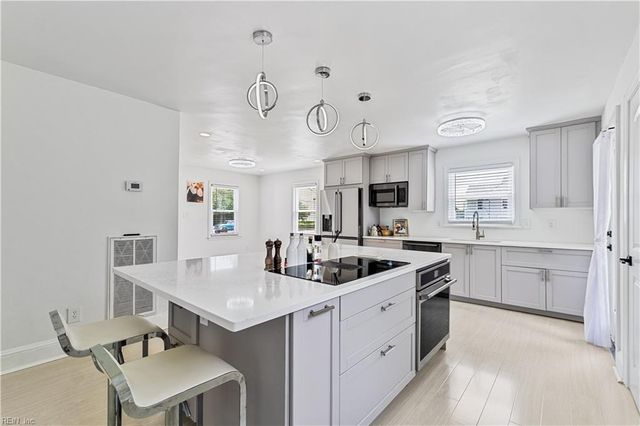 1933 E Ocean View AVE, Norfolk, VA 23503