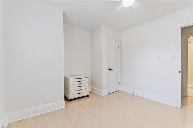 1933 E Ocean View AVE, Norfolk, VA 23503