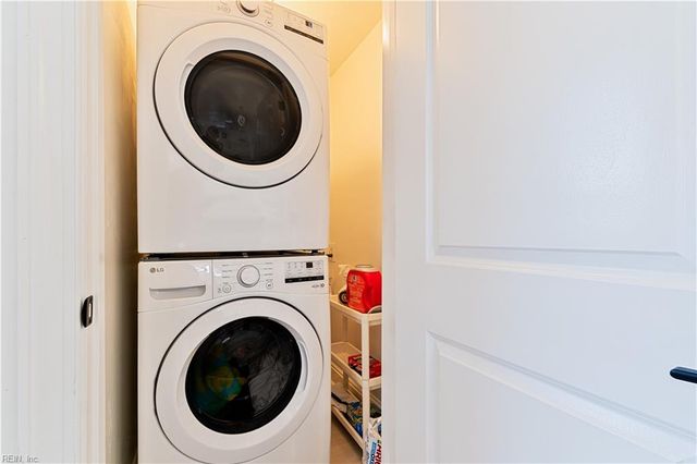 1933 E Ocean View AVE, Norfolk, VA 23503